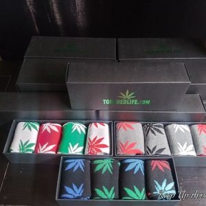 Cannabis Socks Gift Set